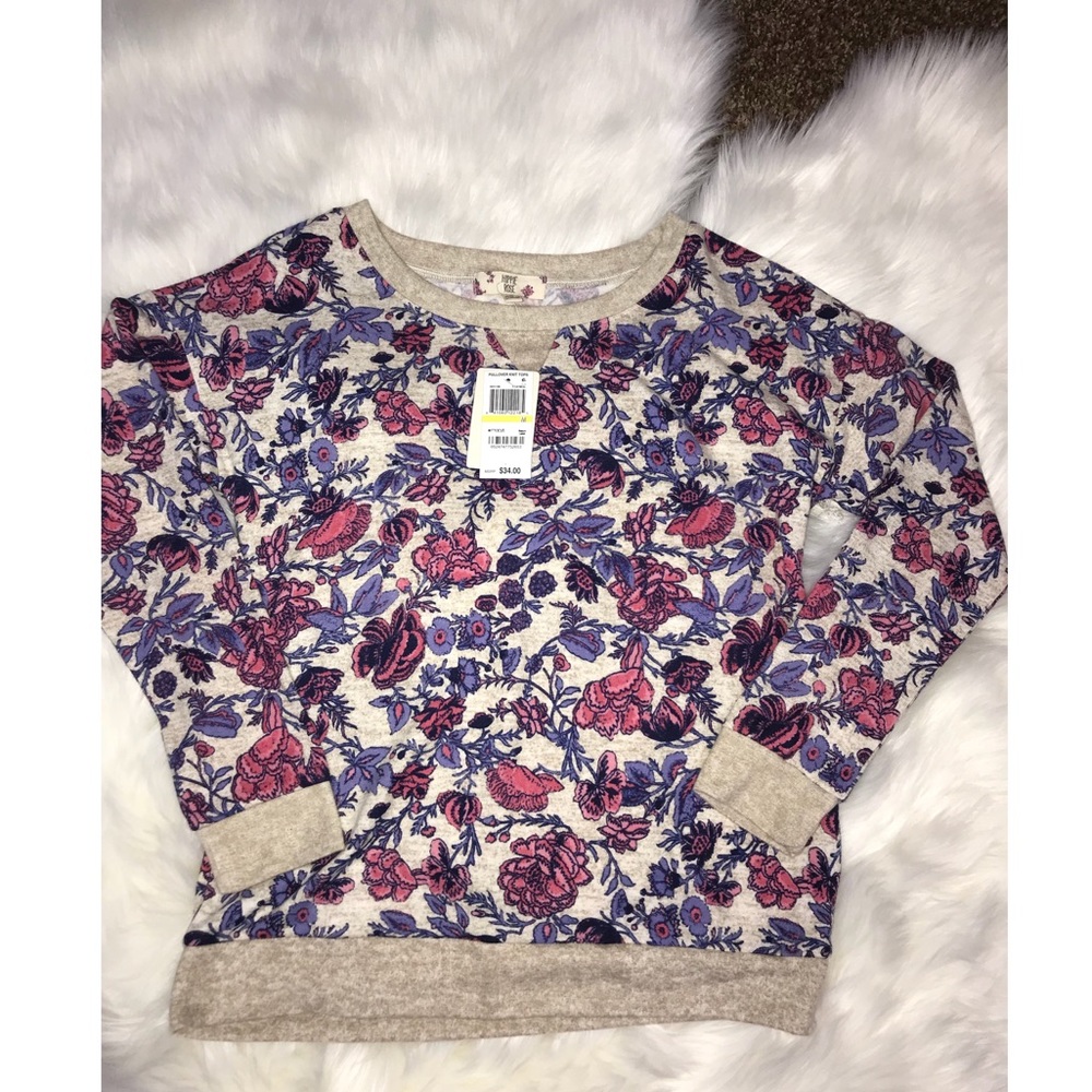 🆕 Hippie Rose Pullover